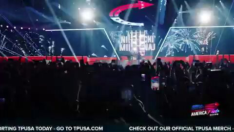 EFgCyl6Fx3b wqyI.jpg