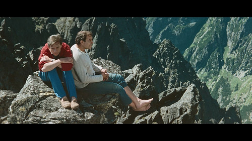 Medena.veza.1970.1080p.NF.WEB DL.SK.AAC.2.0.x264 My.mkv 20251222 114553.387.jpg