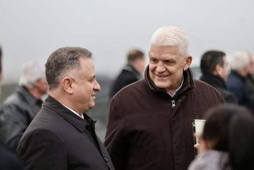 600411097 1392372142255764 6053690339038038514 n.jpg?stp=cp6 dst jpg s590x590 tt6& nc cat=109&ccb=1 .jpg