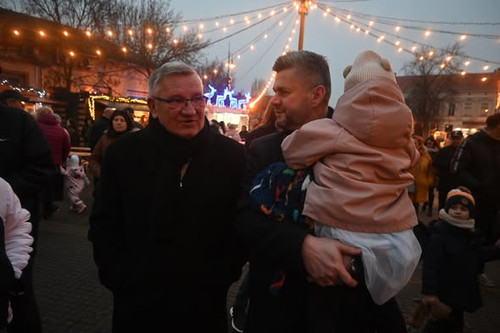 602478892 1259946085945801 2149561411566482993 n.jpg?stp=dst jpg s590x590 tt6& nc cat=100&ccb=1 7& n.jpg