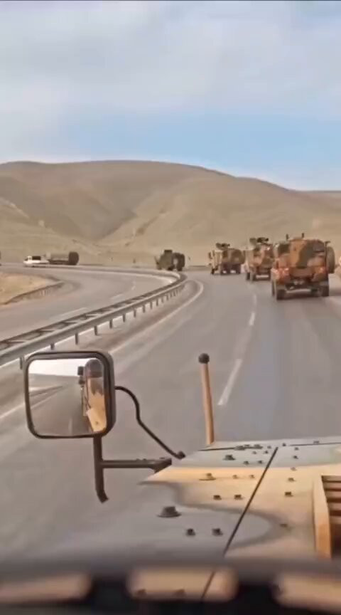 K 9pN2wtVkDUGQ13.jpg