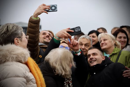 603893552 1429947178493552 7305856470186953444 n.jpg?stp=cp6 dst jpg s590x590 tt6& nc cat=103&ccb=1 .jpg