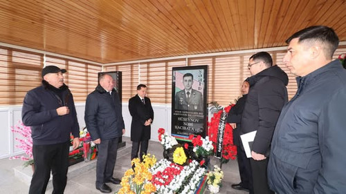 605632501 1492261326238303 7742225198145400758 n.jpg?stp=dst jpg s590x590 tt6& nc cat=109&cb2=99be92.jpg