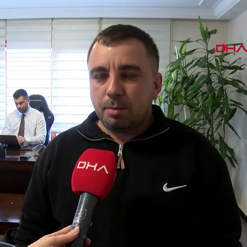 c3k0 hRQAssBOyCb.jpg