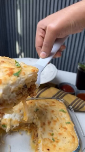 X3ShxVg9DKdItS u.jpg