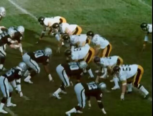 w fkj1mmI8EzmA32.jpg