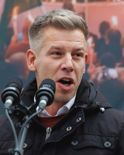 599700104 1355343959968956 3238322703870489804 n.jpg?stp=dst jpg s640x640 tt6& nc cat=106&ccb=1 7& n.jpg