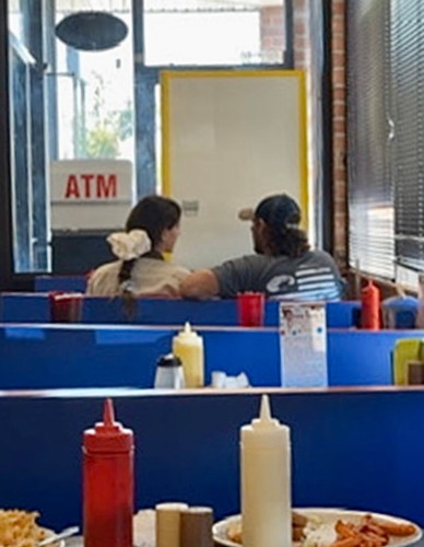 Lana Del Rey and her husband, Jeremy Dufrene, were spotted at a restaurant in New York ❤️Follow.jpg
