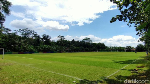 lapangan galuh pakuan lapangan bola desa 3 169.jpg