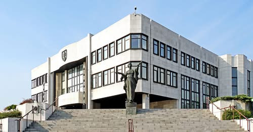 912783352151564891?url=https%3A%2F%2Ffelvidek.ma%2Fwp content%2Fuploads%2F2025%2F12%2Fshareweb parla.jpg