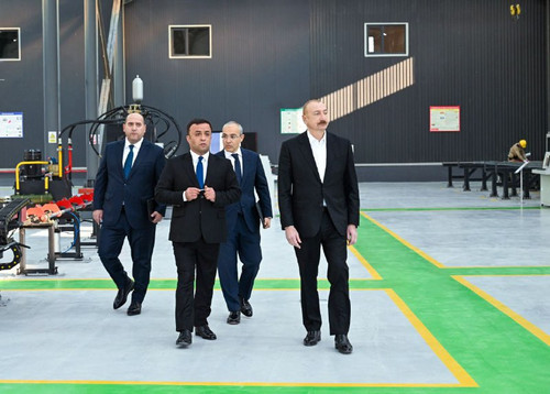 AwdC0fIfAW9sWkvTUvWP0npj07bL iCnat2Slp0DVVFkTeU9hww78F52NQLt7KdZMew0 nw4ltASP4 FzjG Hrd03D7bVEgaf5NI.jpg