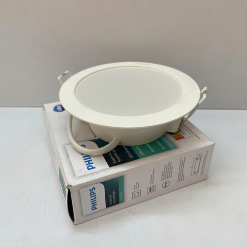 den downlight am tran led philips essential smartbright dn020b g4 led6 cw 6w 220 240v d100 gm 6500k 