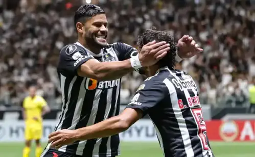 Scarpa em pauta: São Paulo tenta acordo, mas Atlético-MG cria impasse nas negociações