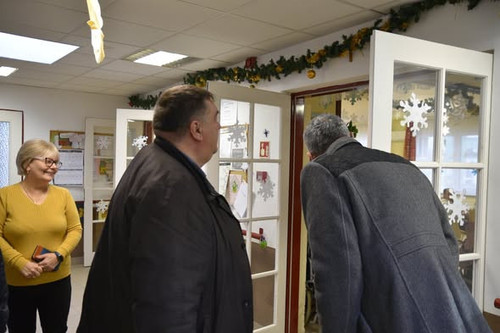 604840298 1264256205522696 3027777851810228122 n.jpg?stp=dst jpg s590x590 tt6& nc cat=104&ccb=1 7& n.jpg