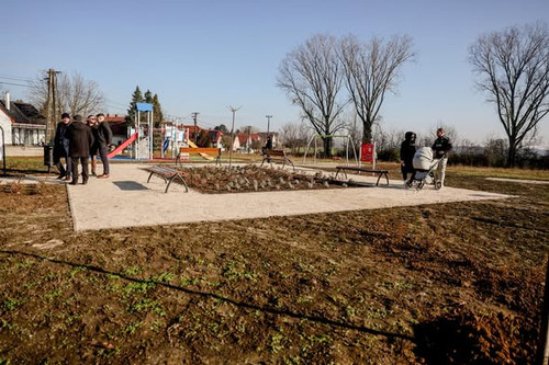 602908947 1435925401434087 7472204611596798571 n.jpg?stp=dst jpg s590x590 tt6& nc cat=103&ccb=1 7& n.jpg