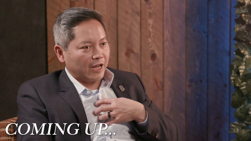 eGl AIeUmwQf Ihg.jpg