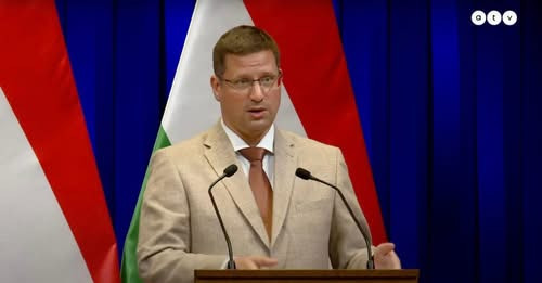 3540713558903354830?url=https%3A%2F%2Fwww.atv.hu%2Fwp content%2Fuploads%2F2025%2F07%2Fgulyas kormany.jpg