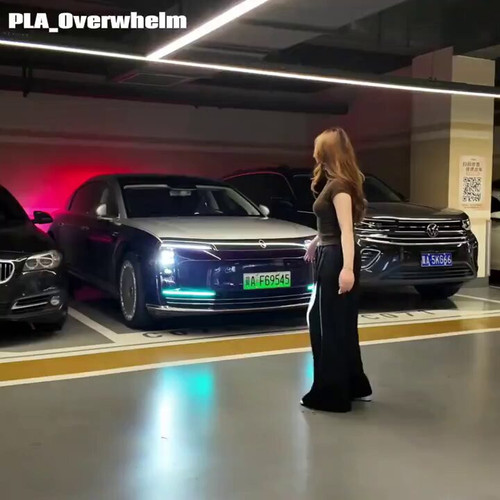 BsYFzexv SJyf mI.jpg