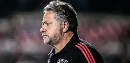 Impeachment de Julio Casares ganha força no São Paulo; pressão aumenta e bastidores agitam