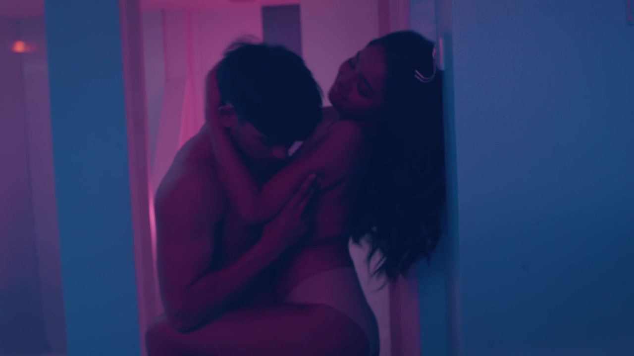 2025-12-21-22h16m56s046