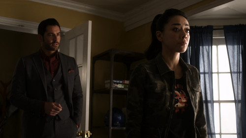Lucifer.S06E02.Buckets.of.Baggage.2160p.NF.WEB DL.CZ EN.DD+5.1.DoVi.HDR.H.265 HONE.mkv 20251224 1126