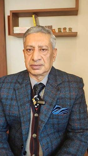 DkiRO4 36iXwoEkP.jpg