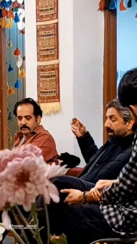 IQ XUzSoEzJMZESX.jpg