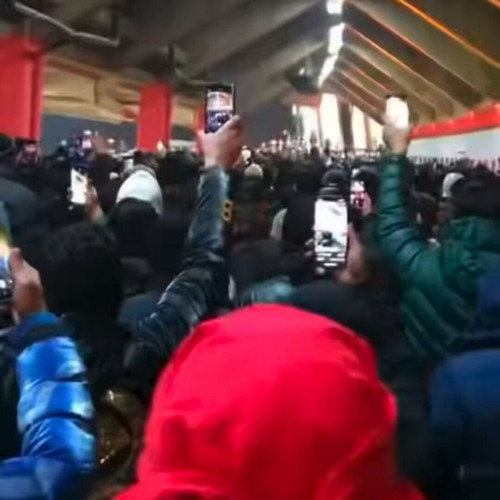 RdodGz umV1XurUK.jpg