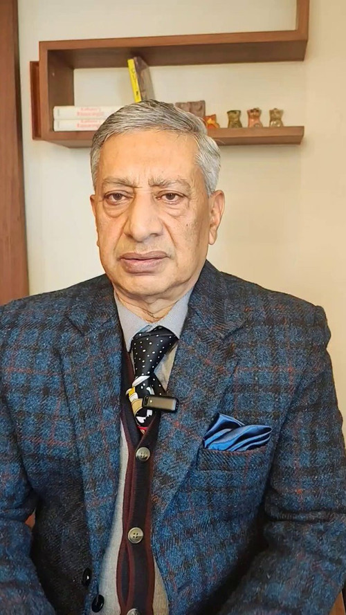 DkiRO4 36iXwoEkP.jpg