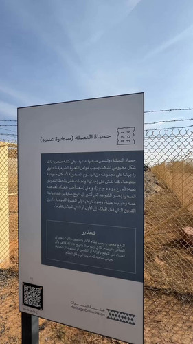 phfqYhKlxlb cqCf.jpg