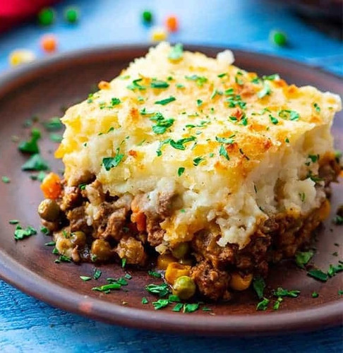 The Best Classic Shepherds Pie 600X900.jpg