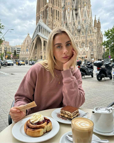 SAGRADA FAMILIA.jpg