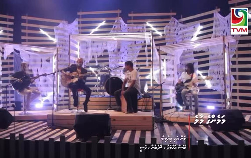 7xX4hLVm SLtwTuu.jpg