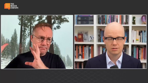 ONsQpNeNr A X A .jpg