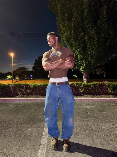 siahaartis 1756828590 3712869777271558445 2173074178.jpg