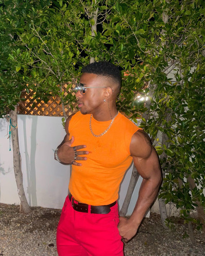 siahaartis 1635617589 2696078210990095402 2173074178.jpg