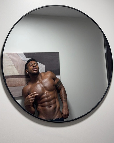 siahaartis 1738170503 3556354399578366548 2173074178.jpg