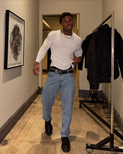 siahaartis 1734550006 3525983469723956605 2173074178.jpg