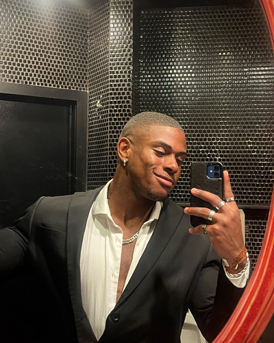 siahaartis 1639257050 2726608217390956395 2173074178.jpg