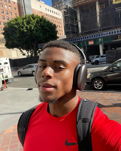 siahaartis 1638218339 2717894879996230334 2173074178.jpg