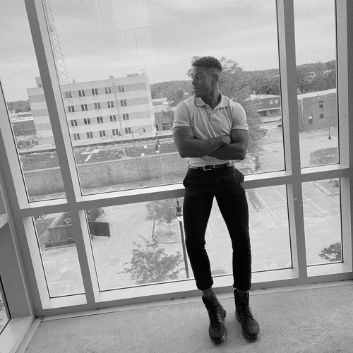 siahaartis 1587166638 2289642174094270065 2173074178.jpg