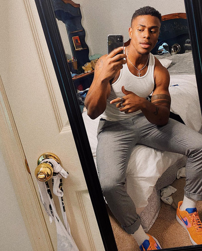 siahaartis 1590955232 2321423206355094523 2173074178.jpg