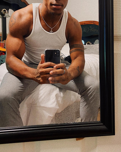 siahaartis 1590955232 2321423206397163673 2173074178.jpg