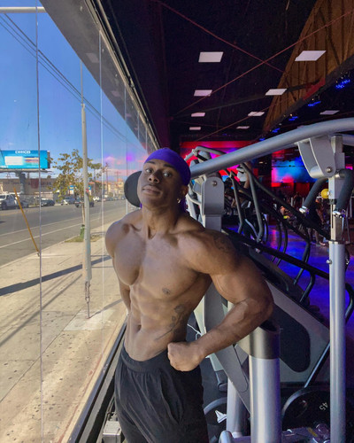 siahaartis 1646947248 2791118274677248490 2173074178.jpg