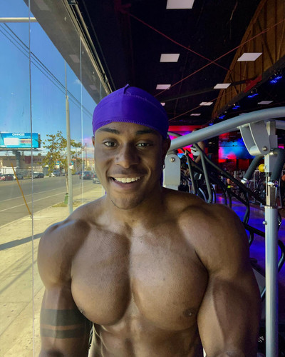 siahaartis 1646947248 2791118274652117852 2173074178.jpg