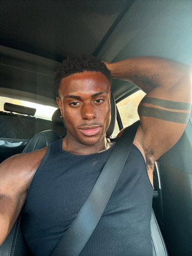 siahaartis 1754756312 3695486252434783576 2173074178.jpg