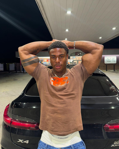 siahaartis 1753032900 3681029226892848329 2173074178.jpg