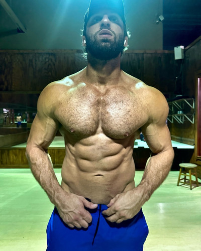 andrewlyon 1728479029 3475056428215675568 6902627.jpg