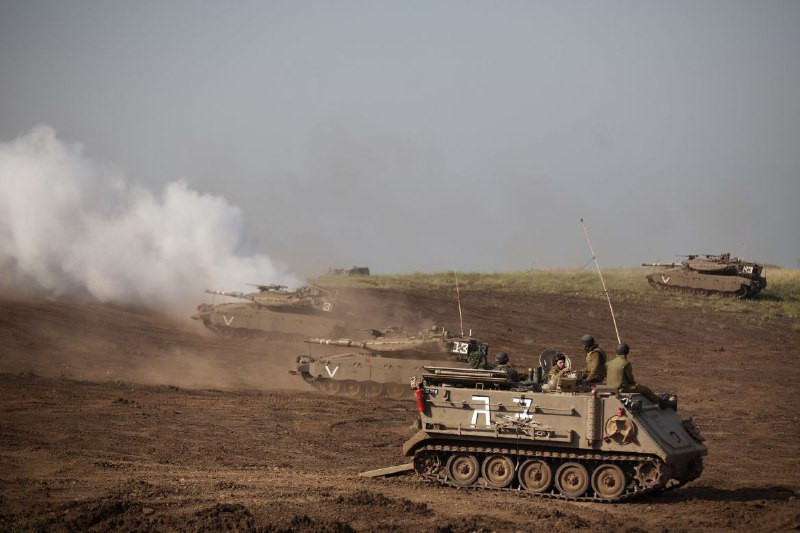 "اسرائيل ": سنجرد جنوب سوريا من السلاح , سنقيم منطقة امنية عازلة على حدود مصر , سنجرد غزة من السلاح , سنجرد لبنان من السلاح...