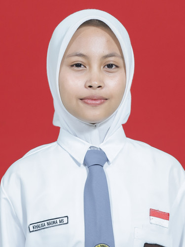 KHALISA NAURA M. S.jpg